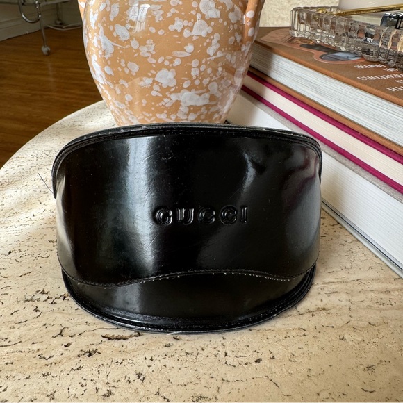 Vintage Gucci Black Sunglasses - Picture 2 of 8